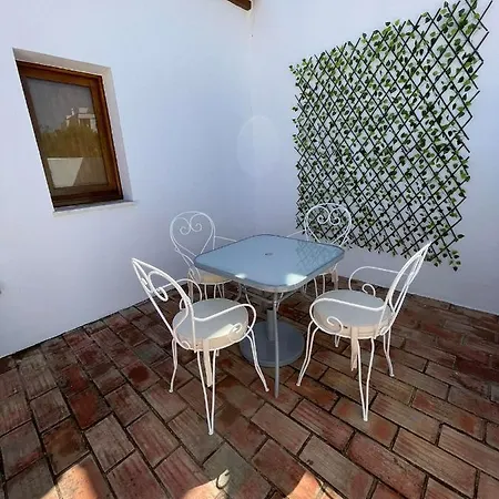 Alma N' Sleep Lägenhet *